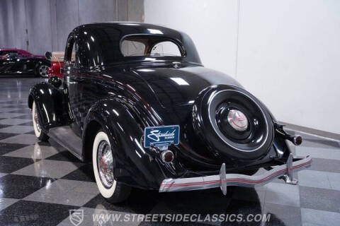 1936 Ford Deluxe