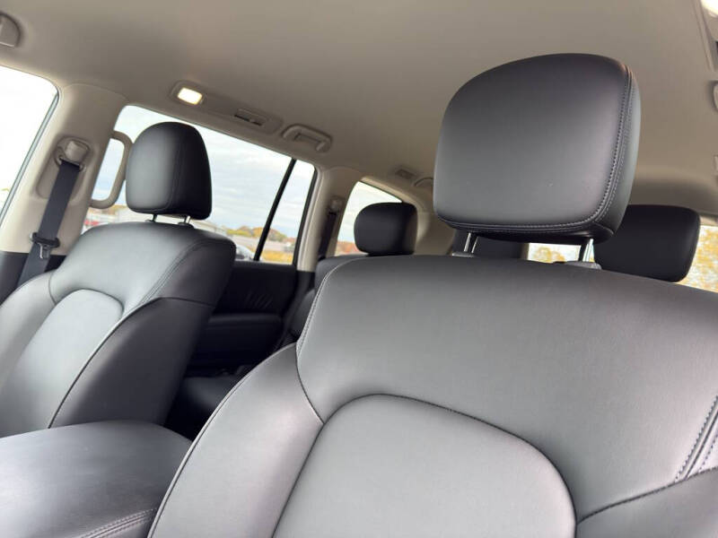 2024 Nissan Armada SV