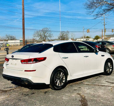 2020 Kia Optima LX