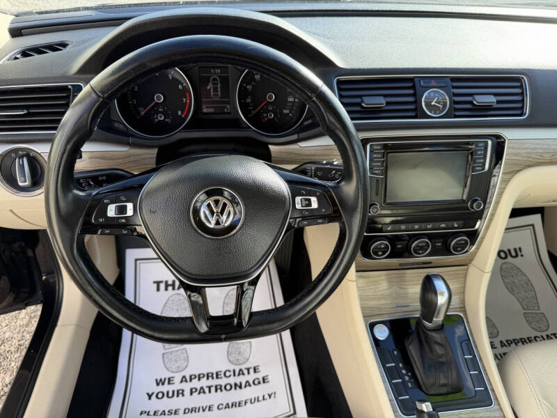 2017 Volkswagen Passat 1.8T SE