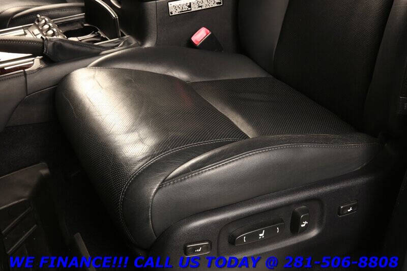 2011 Lexus LX 570