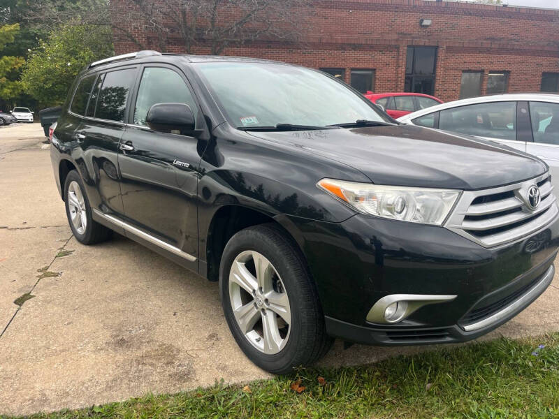 Used 2012 Toyota Highlander Limited with VIN 5TDDK3EH6CS104702 for sale in Warrensville Heights, OH