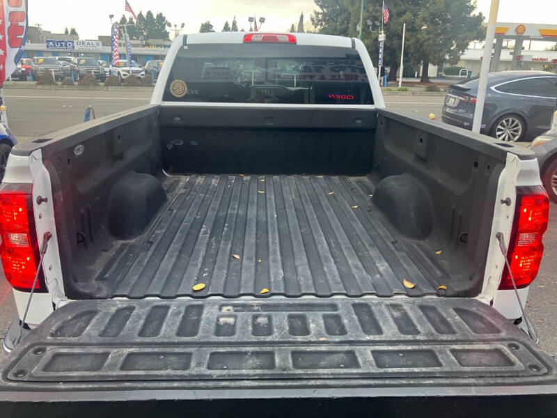 2017 Chevrolet Silverado 1500 LS