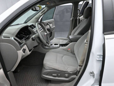 2016 GMC Acadia SLE-2