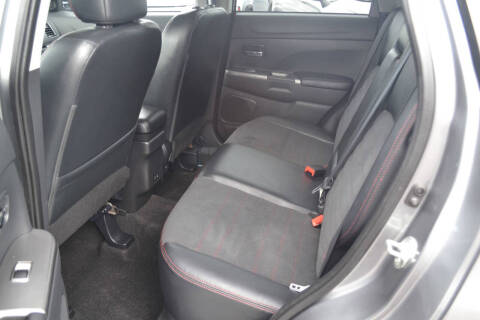 2022 Mitsubishi Outlander Sport SE