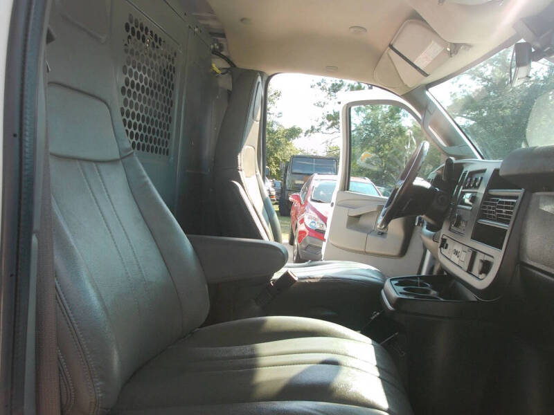 2020 Chevrolet Express 2500