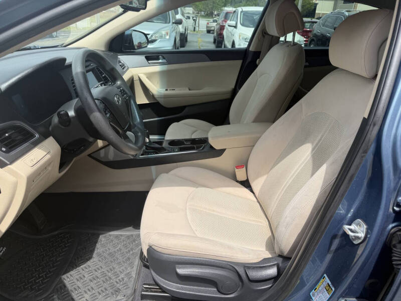 2017 Hyundai Sonata SE