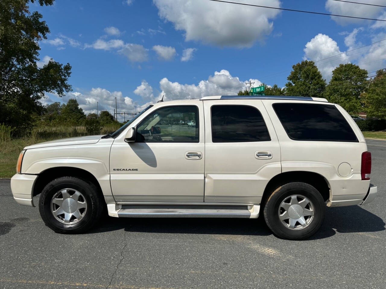 2005 Cadillac Escalade for sale at Dixie Motors of Locust Inc in Locust, NC