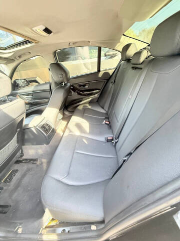 2015 BMW 3 Series 320i xDrive