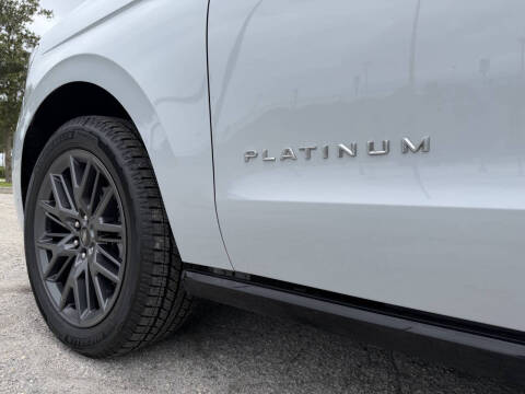 2025 Ford Expedition Platinum