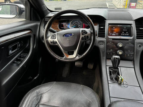 2014 Ford Taurus Limited