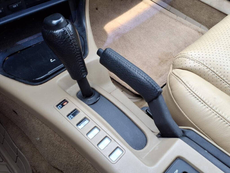 1993 Chrysler Le Baron LX