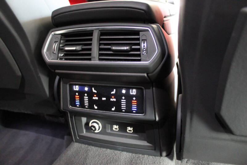 2023 Lamborghini Urus S