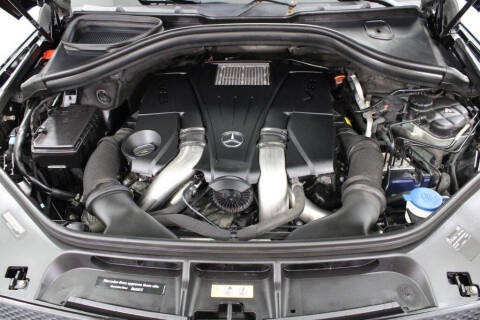 2015 Mercedes-Benz GL-Class GL 550 4MATIC