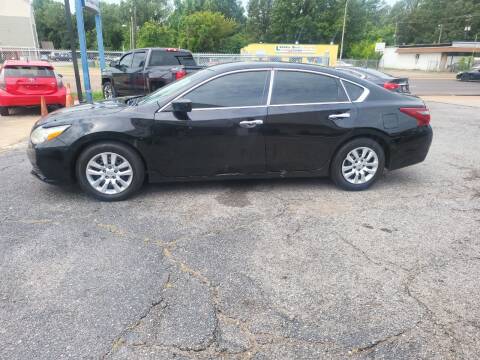 2018 Nissan Altima for sale at A-1 AUTO AND TRUCK CENTER in Memphis TN