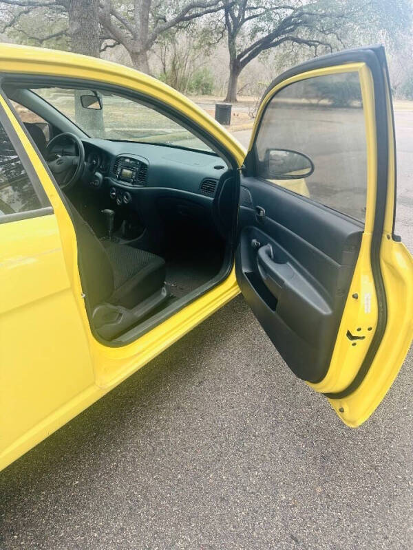 2009 Hyundai Accent GS
