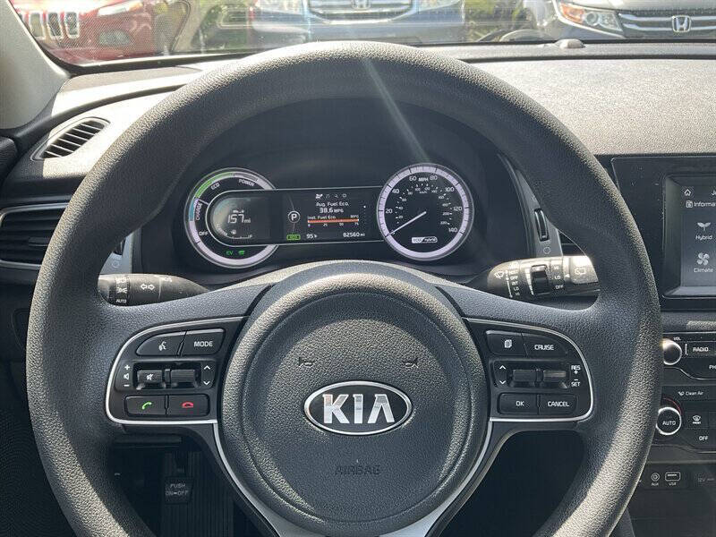 2017 Kia Niro LX