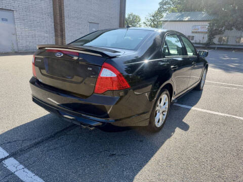 2012 Ford Fusion SE