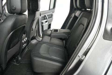 2023 Land Rover Defender 110 X-Dynamic SE