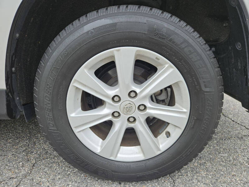 2013 Toyota Highlander SE