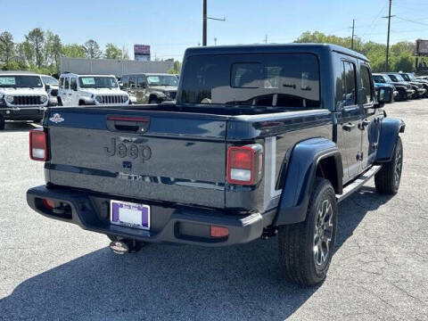 2025 Jeep Gladiator Sport S