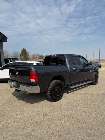 2016 RAM 1500 SLT
