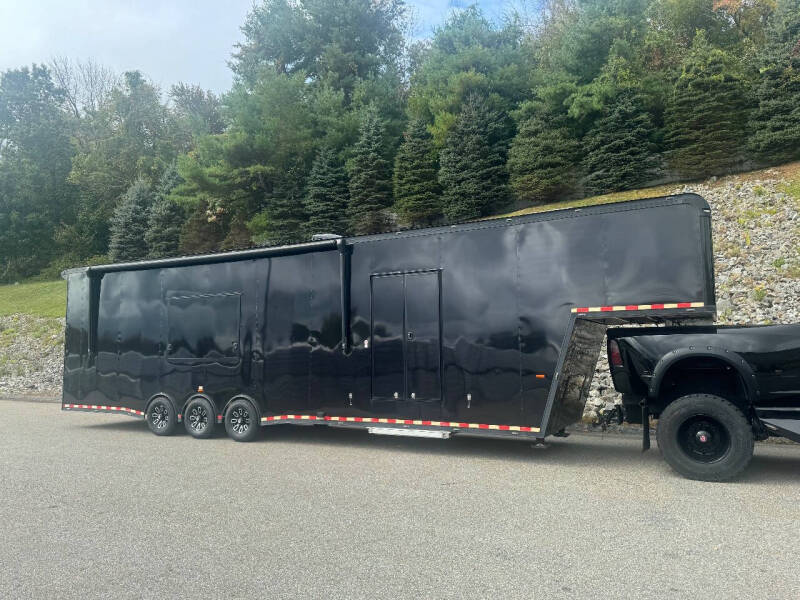 2017 Cts 42ft Gooseneck