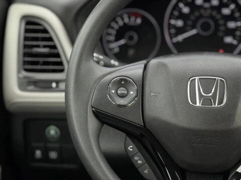 2022 Honda HR-V LX