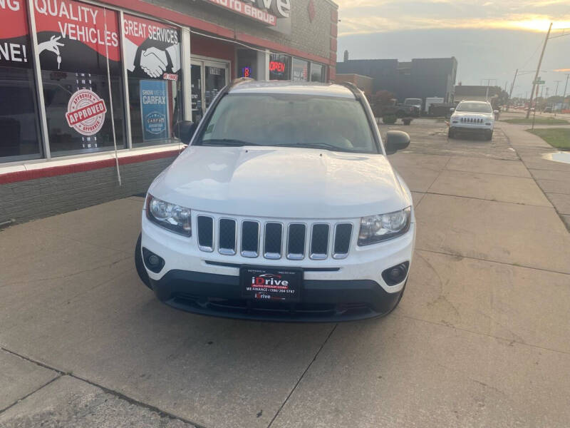 2017 Jeep Compass for sale at iDrive Auto Group in Eastpointe MI