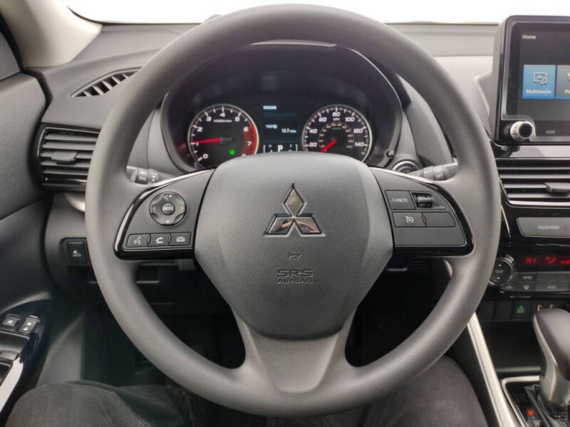 2026 Mitsubishi Eclipse Cross LE