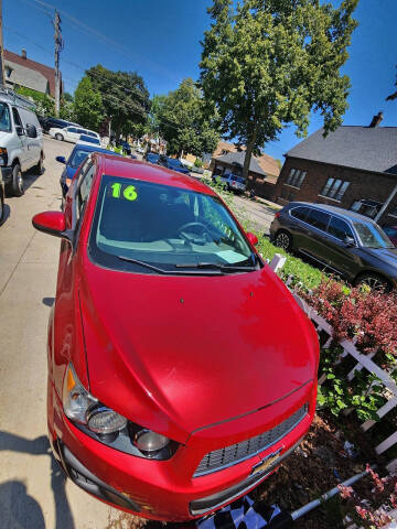 2016 Chevrolet Sonic LT Auto