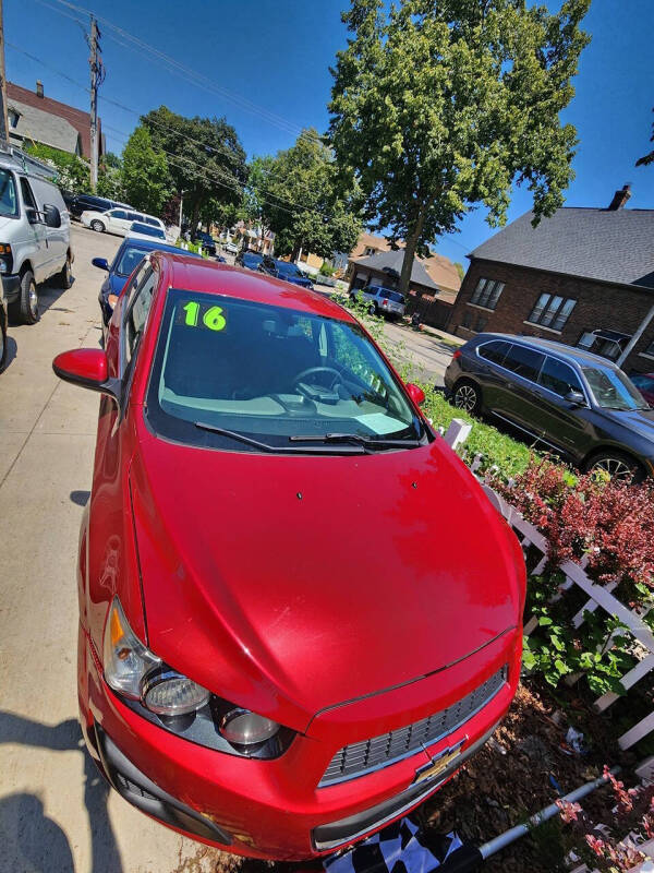 2016 Chevrolet Sonic LT Auto