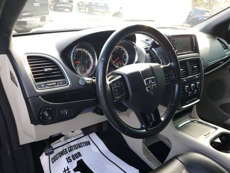 2017 Dodge Grand Caravan SXT