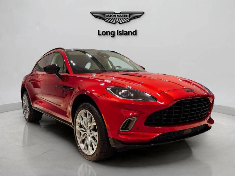 2021 Aston Martin DBX