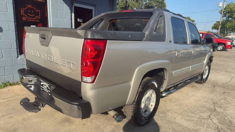 2005 Chevrolet Avalanche