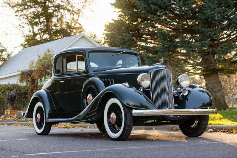 1933 Pontiac Coupe