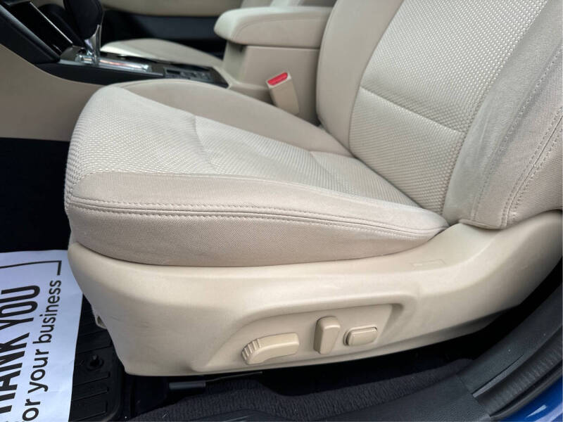 2017 Subaru Outback 2.5i Premium