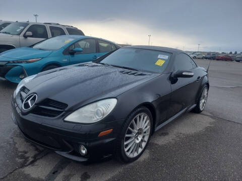 2007 Mercedes-Benz SLK for sale at Shamrock Group LLC #1 - Sedan / Wagon in Pleasant Grove UT
