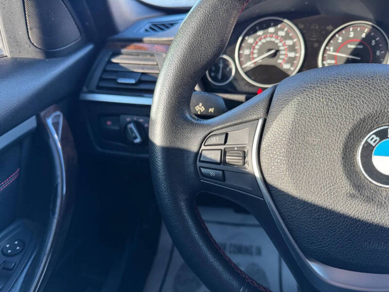 2015 BMW 3 Series 328i