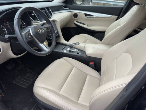 2021 Infiniti QX50 Luxe