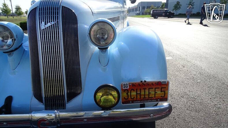 1935 Pontiac Coupe