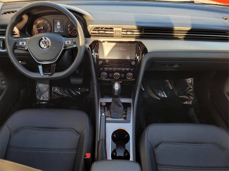 2022 Volkswagen Passat SE