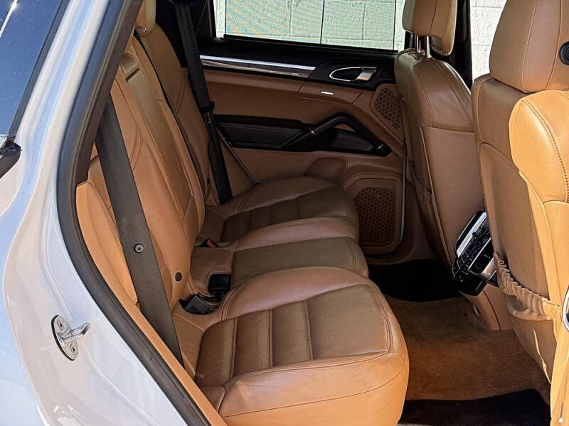 2017 Porsche Cayenne S