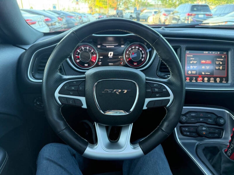 2015 Dodge Challenger SRT 392