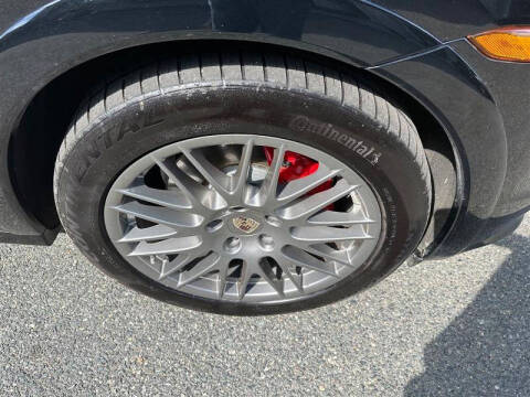 2013 Porsche Cayenne GTS