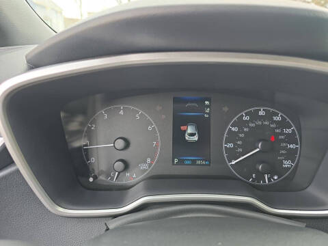 2025 Toyota Corolla Hatchback SE