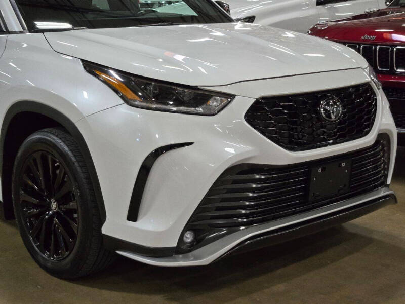 2023 Toyota Highlander XSE