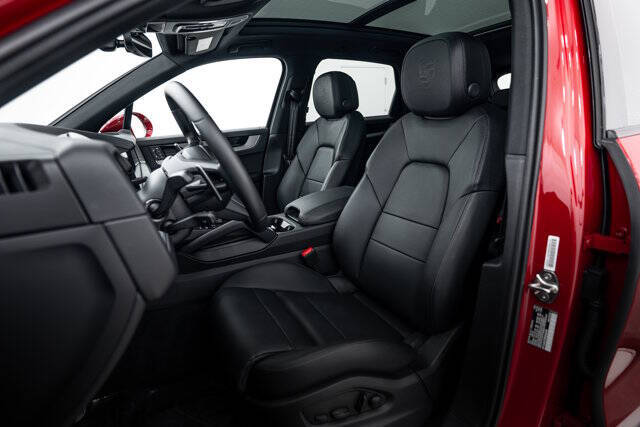 2025 Porsche Cayenne