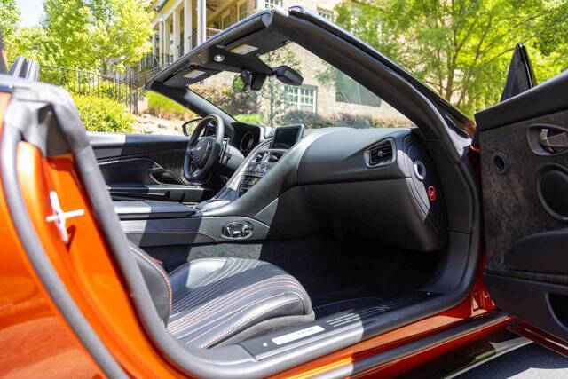 2021 Aston Martin DB11 Volante