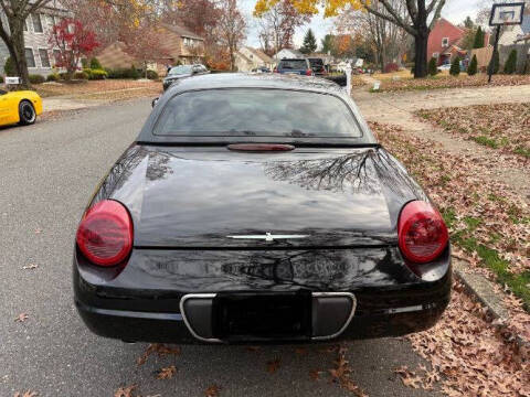 2002 Ford Thunderbird